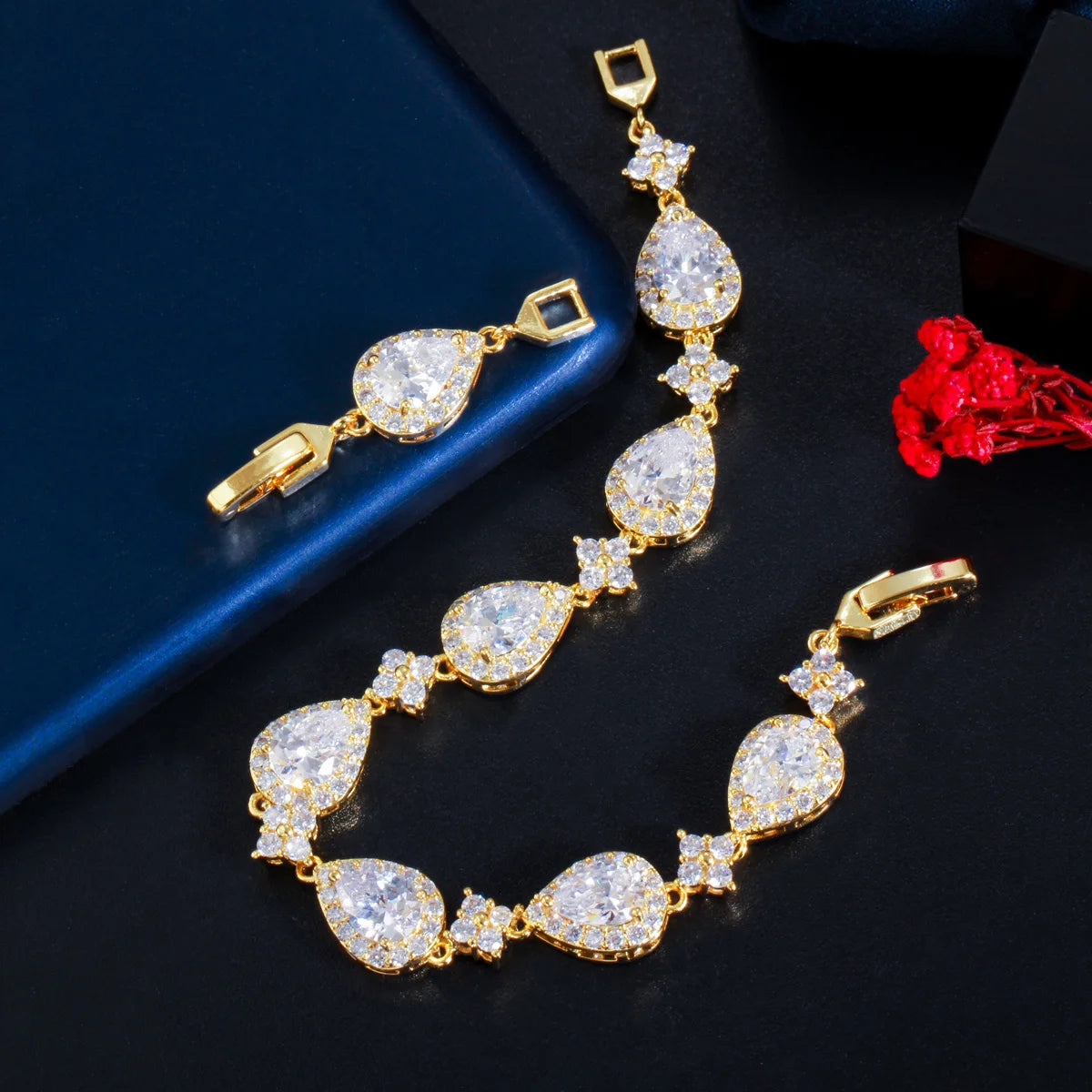 Sparkly Pear Cut Cubic Zirconia Tennis Bracelet - Rose Gold Copper