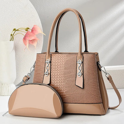 Bateli Luxury PU Leather Envelope Handbag - Chain Strap Shoulder Bag