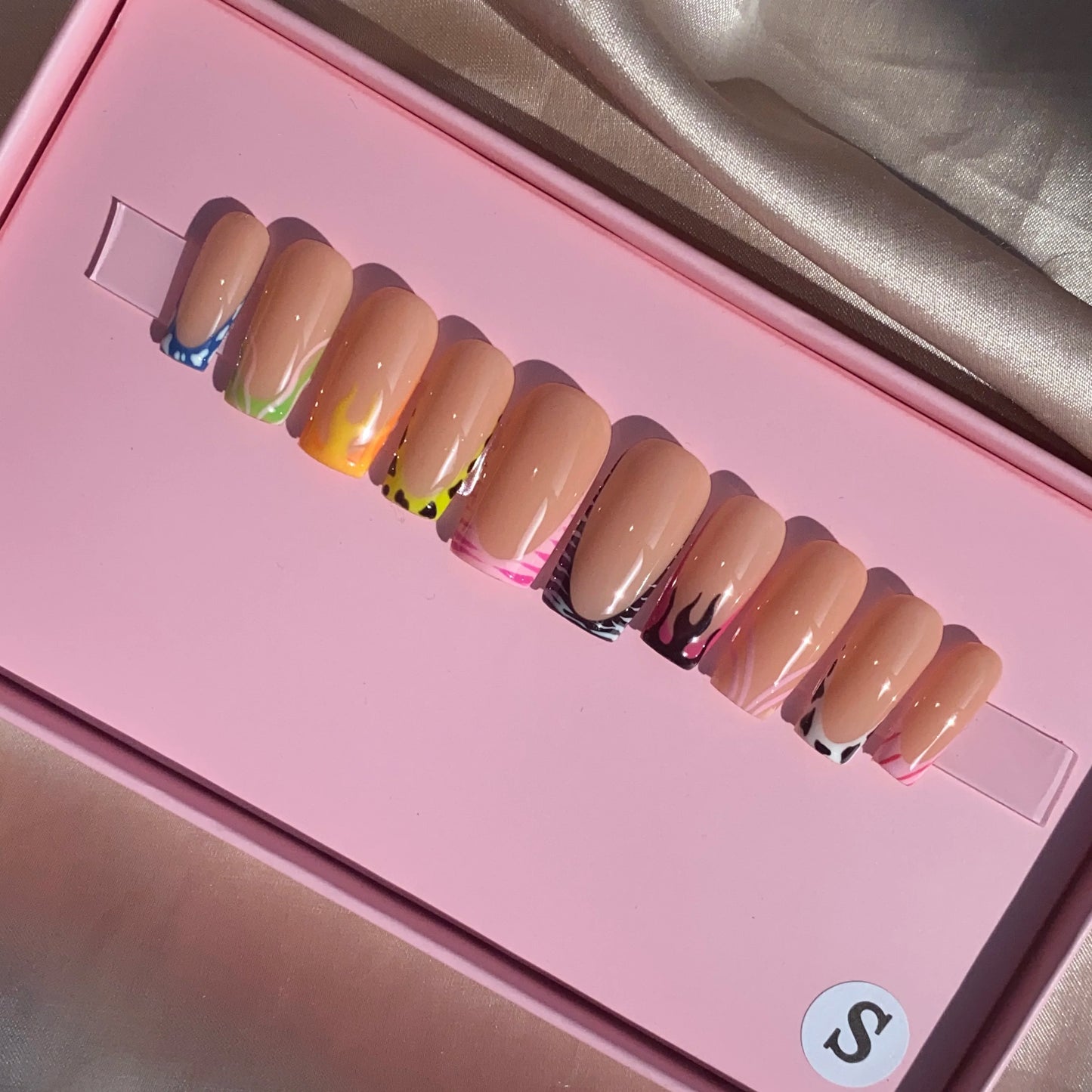 XL Glittery Rhinestone Press-On Nails - 50mm Long Full Cover Artificial Nails