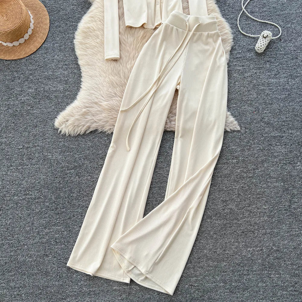 O-Neck Top & High-Waisted Pants Outfit