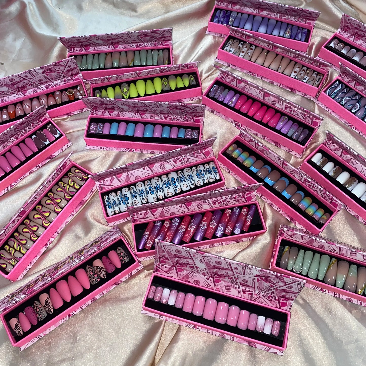 Handmade Pink Gel Press-On Nails - Custom Decoration Design (Wholesale Available)