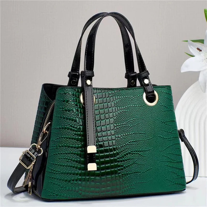 Retro Crocodile Embossed Messenger Handbag