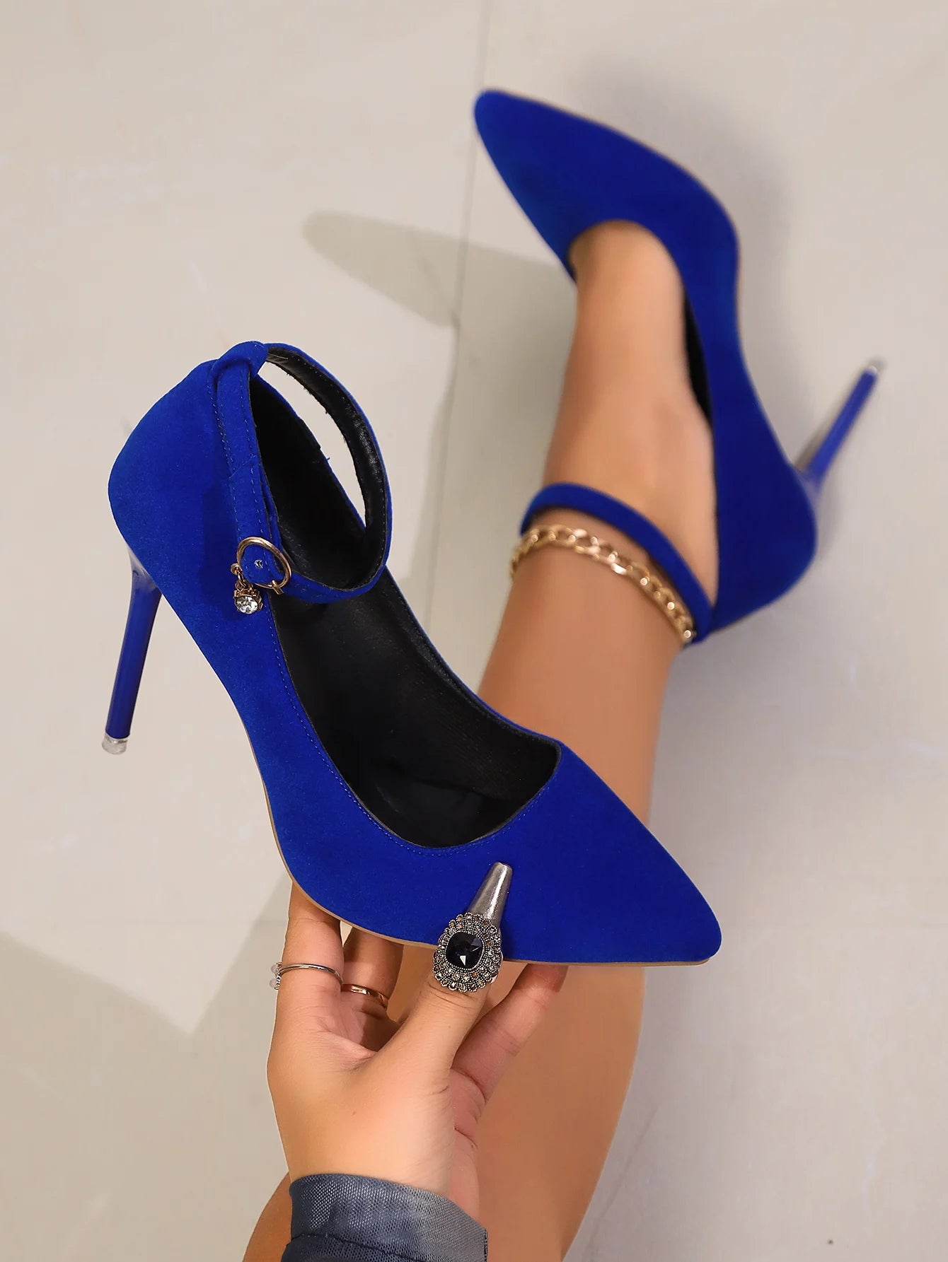 Women's Cross Strap Platform Heels - Elegant Stiletto Pumps