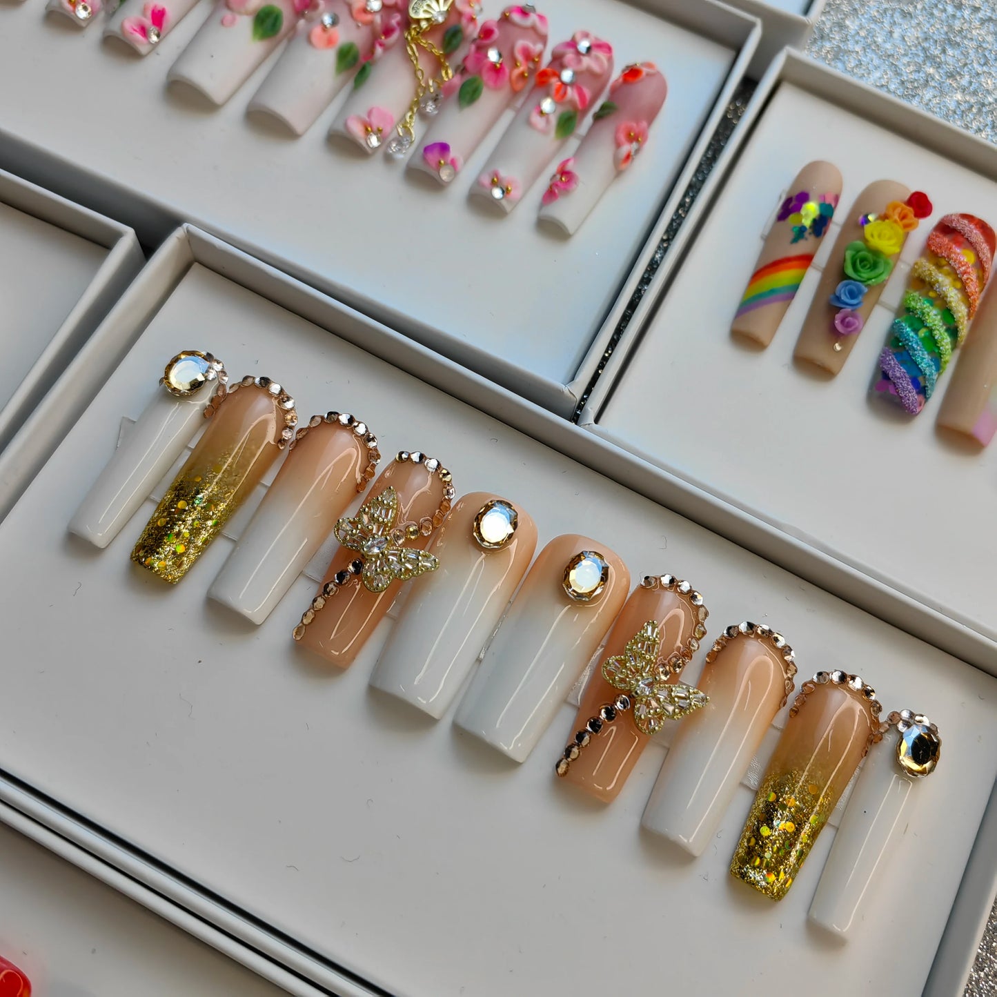 Press-On Nails - Handmade Artificial Fingernails Set