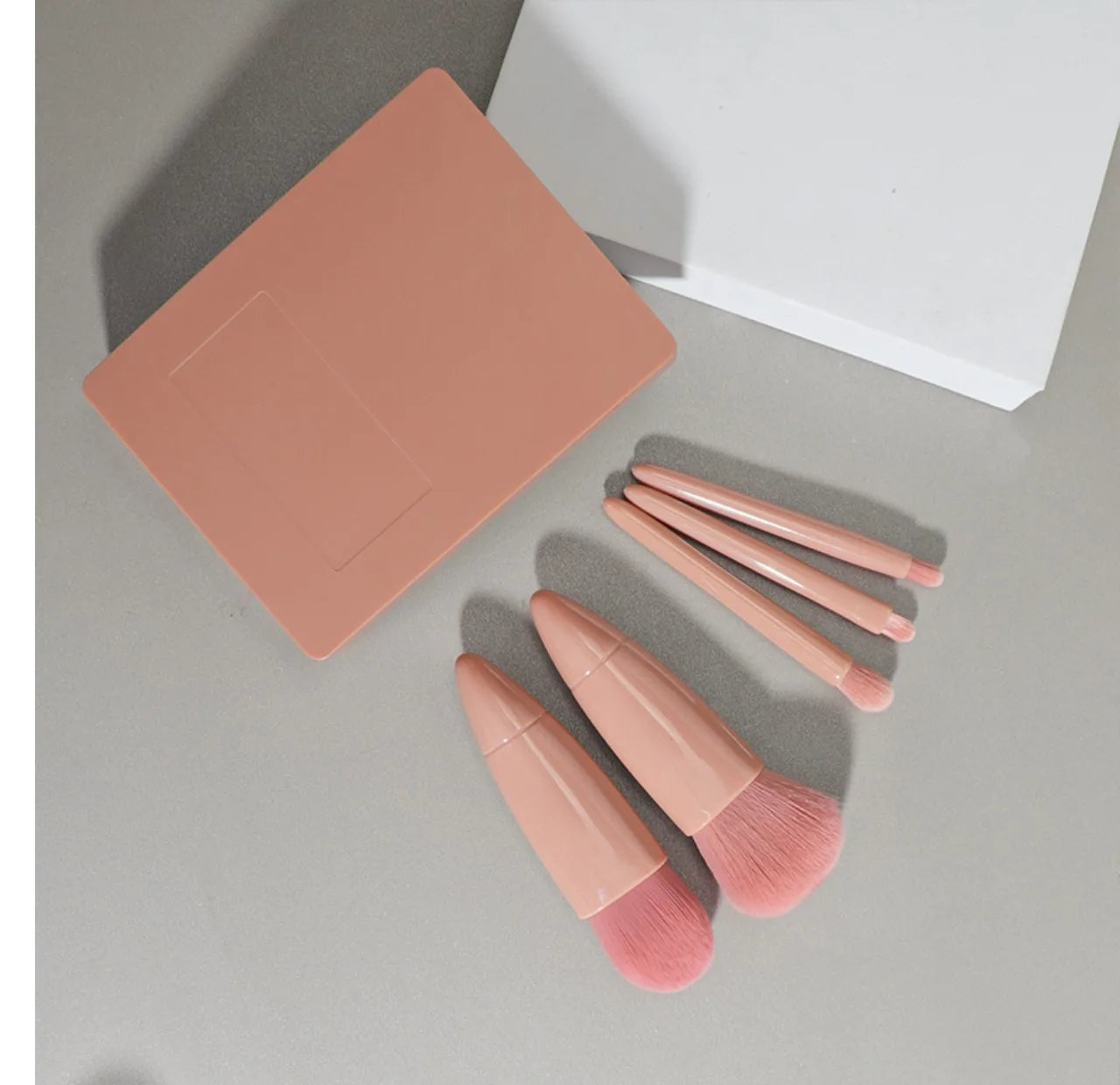 5-Piece Travel Makeup Brush Set with Mirror - Mini Cosmetic Brushes in Compact Case