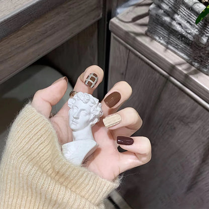 Dark Brown Press-On Nails - Maillard Short Square Acrylic (24 Pieces)