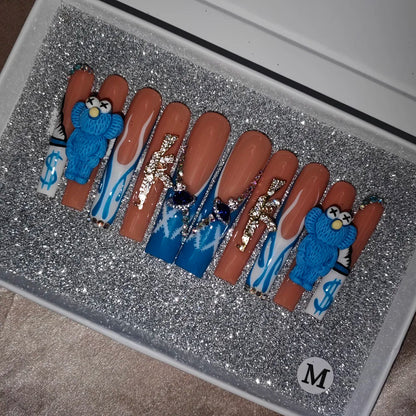 French White Butterfly Press-On Nails - Medium Length ABS Acrylic Artificial Nails