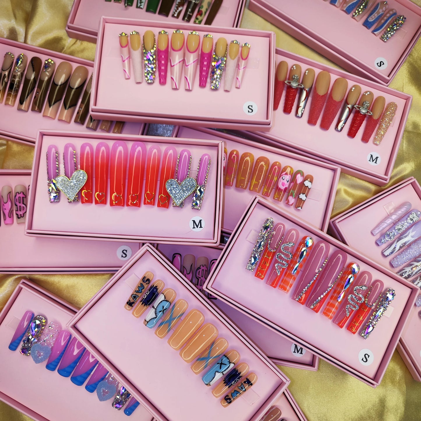 Press-On Nails - Handmade Artificial Fingernails Set