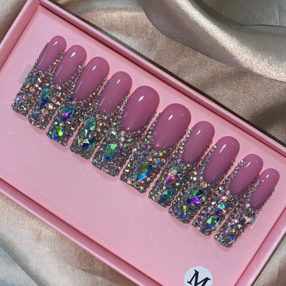 Luxury Handmade Press-On Nails with Designs