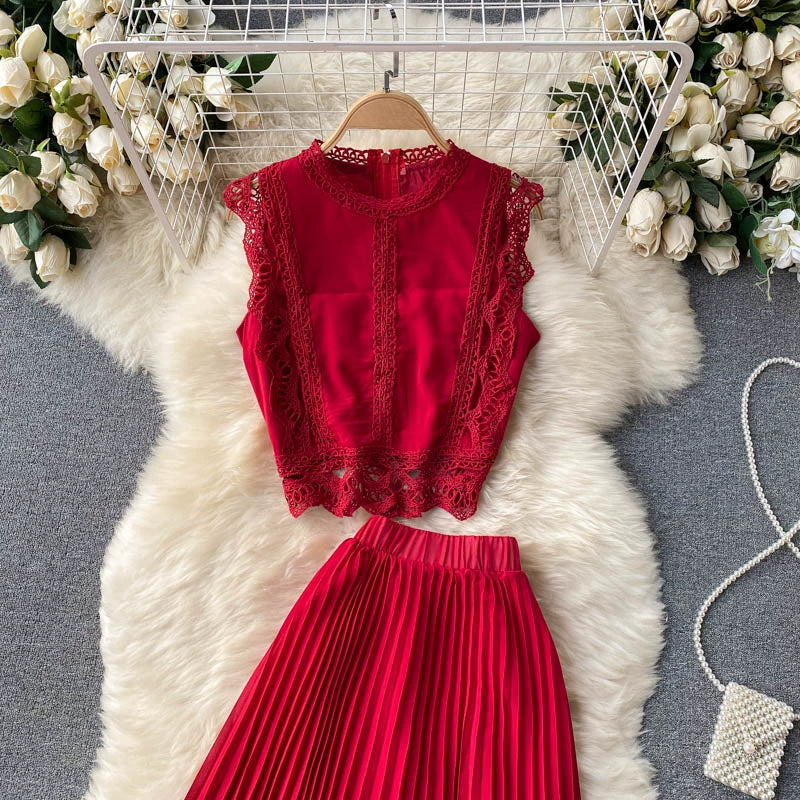Two Piece Lace Set - Casual Top & High Waist Pleated Skirt