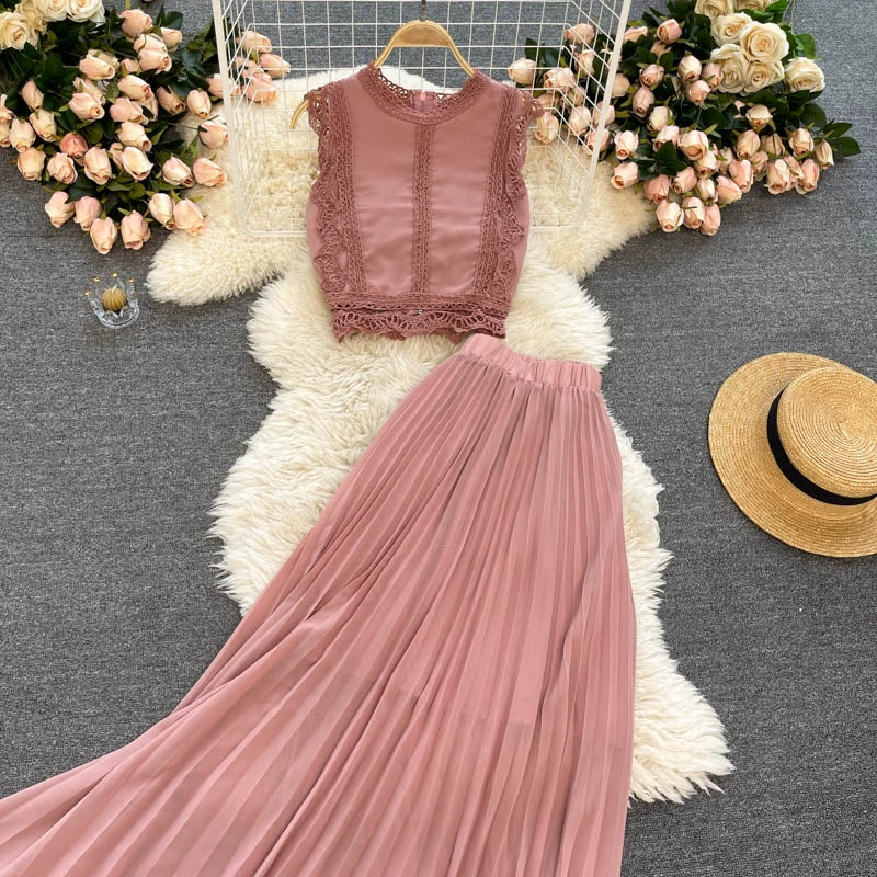 Two Piece Lace Set - Casual Top & High Waist Pleated Skirt